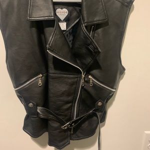 Leather motorcycle vest